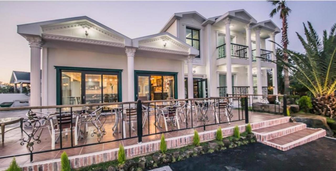 Jeju Washington Pension Seogwipo Exterior foto